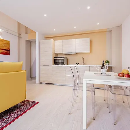 Realkasa Luxury S.orsola Apartment